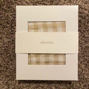 BNIB Solly Baby wrap - creamy gingham